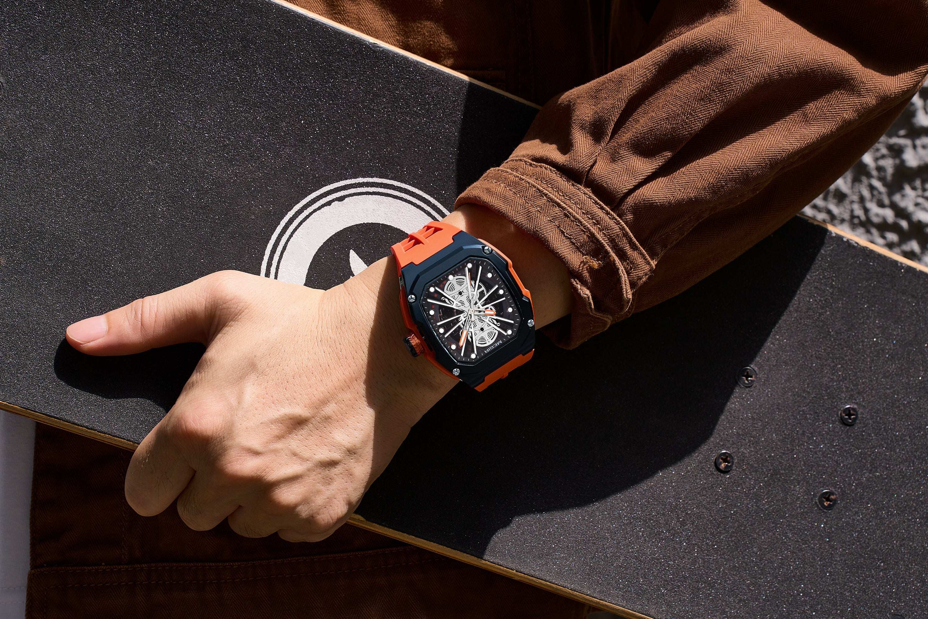 Velocity Automatic 8607